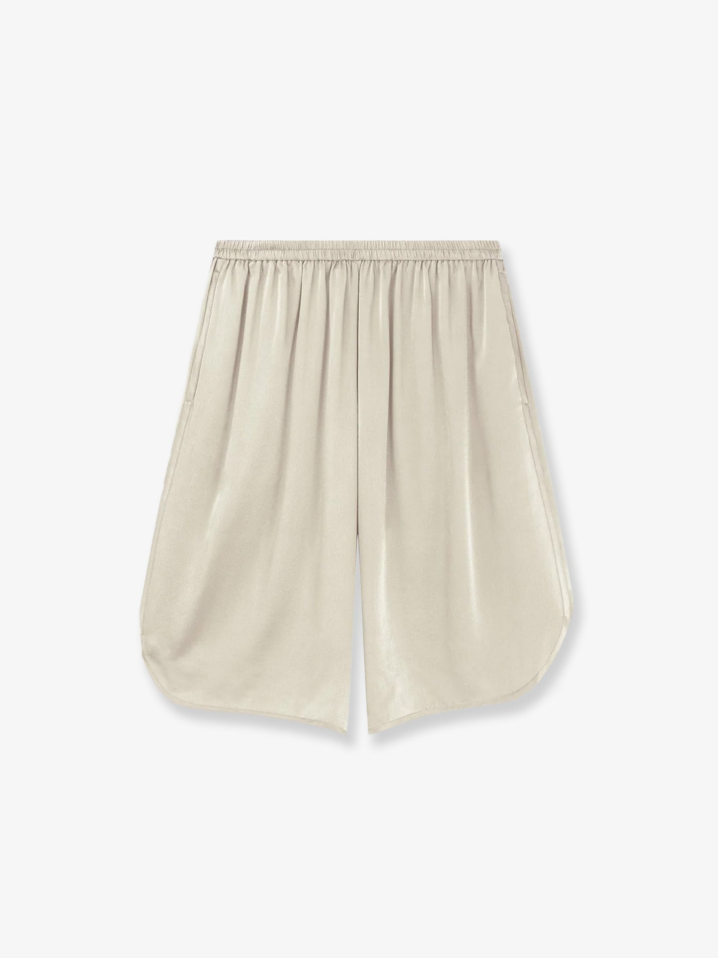 Bermuda Nelis in satin