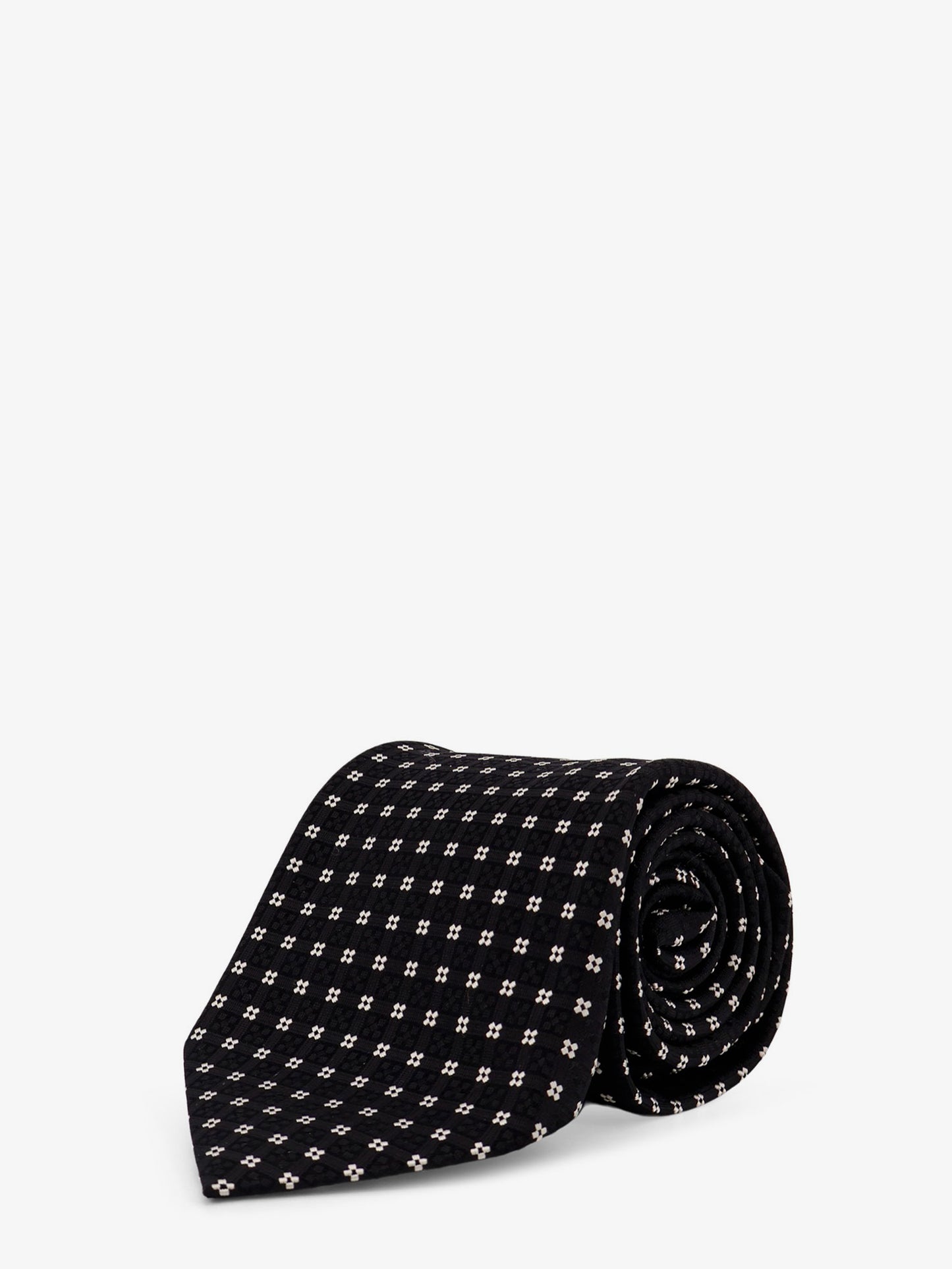 Silk tie