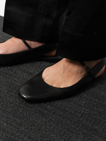 Leather ballerinas thumbnail