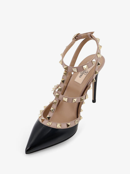 Rockstud patent leather pumps with iconic studs thumbnail