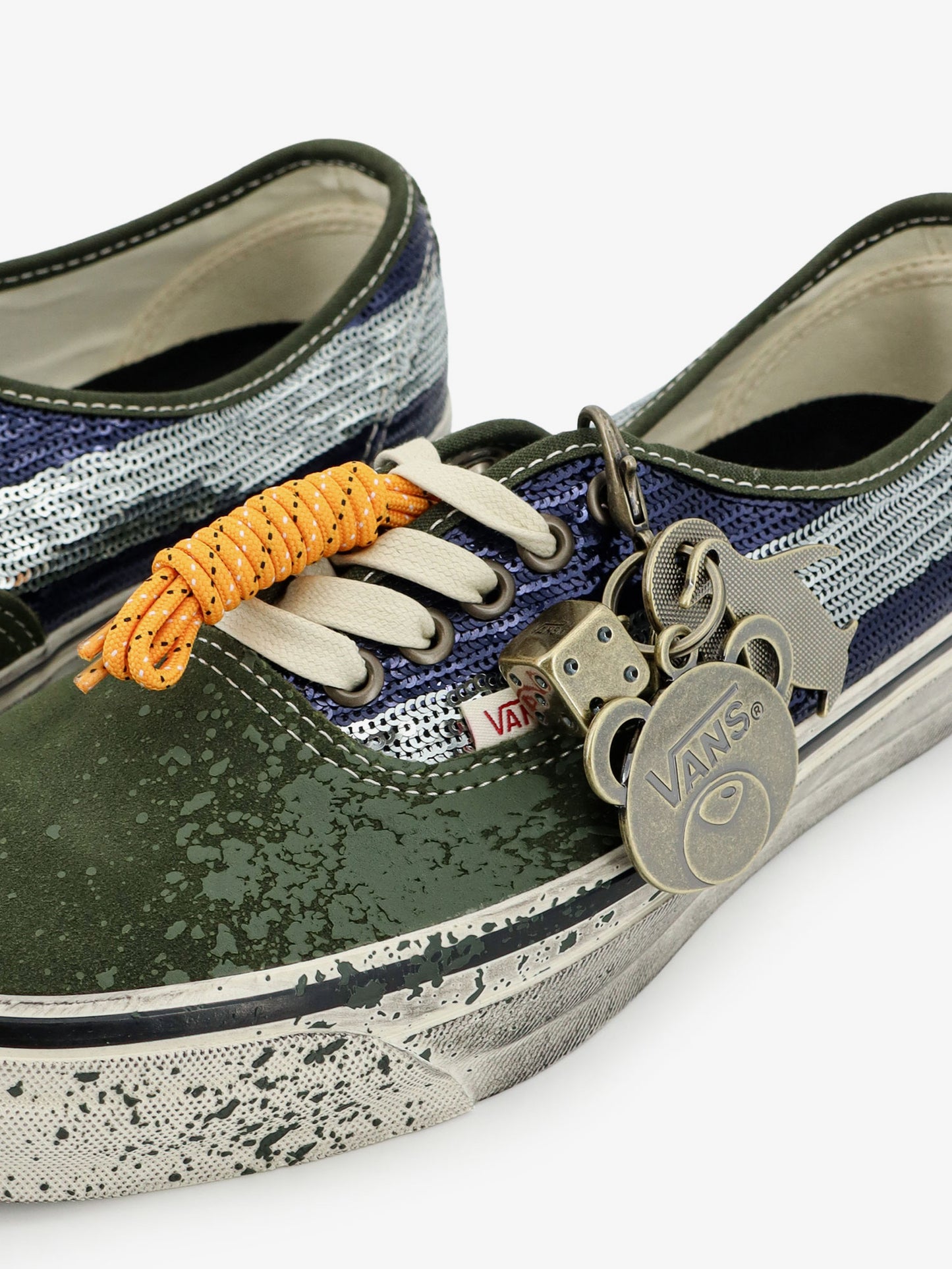 Sneakers Lx authentic 44 in suede con dettaglio in micro-paillettes laterali