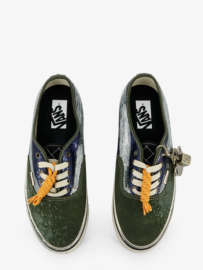 Sneakers Lx authentic 44 in suede con dettaglio in micro-paillettes laterali thumbnail