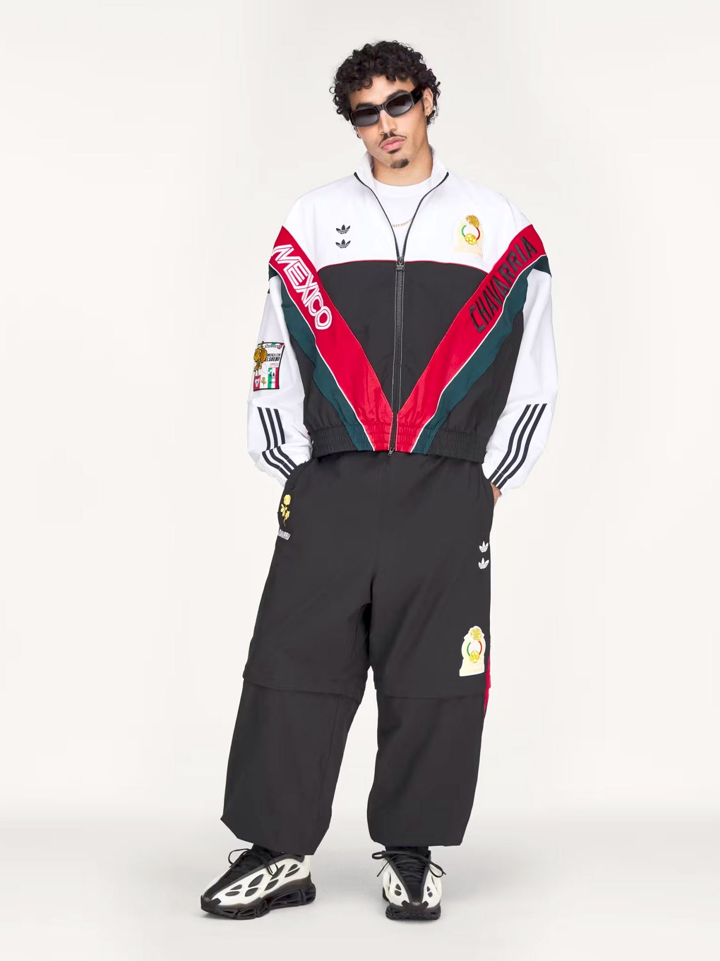 Woven recycled polyester jacket