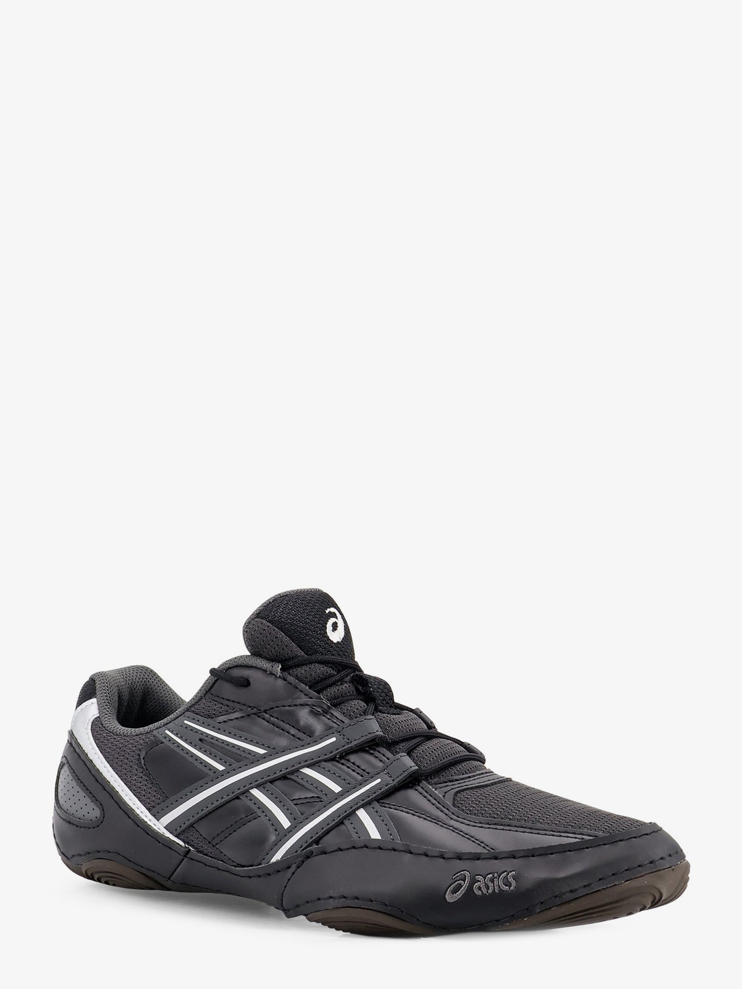 Hypersync mesh and leather sneakers with embroidered logo