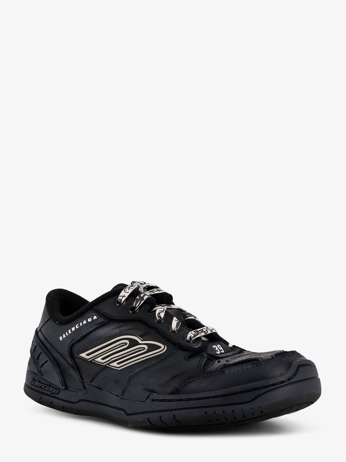 Hamptons Worn-Out low-top leather sneakers