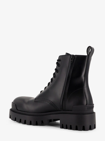 Leather boots with maxi rubber sole thumbnail