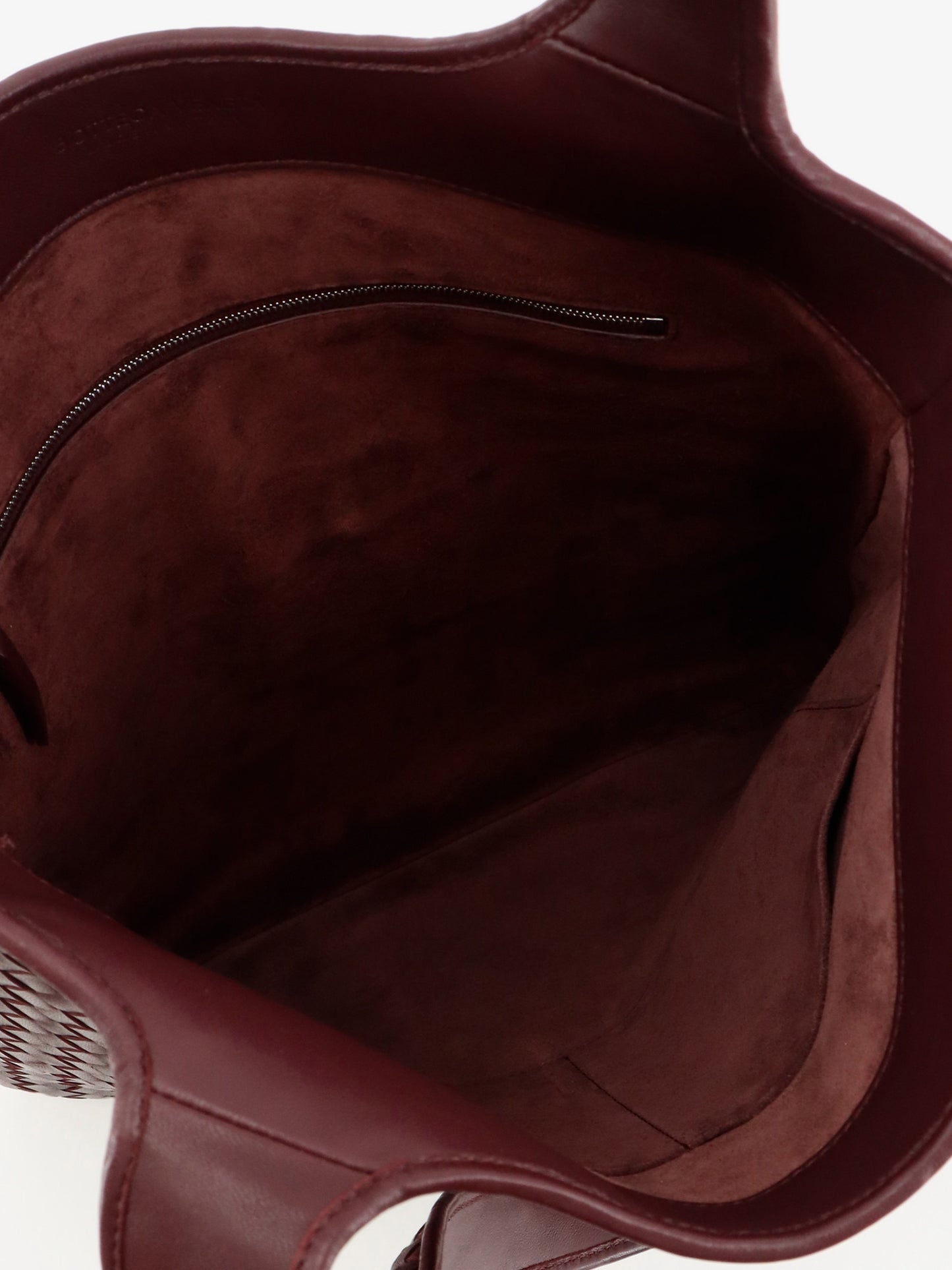 Veneto leather shoulder bag with Intrecciato motif