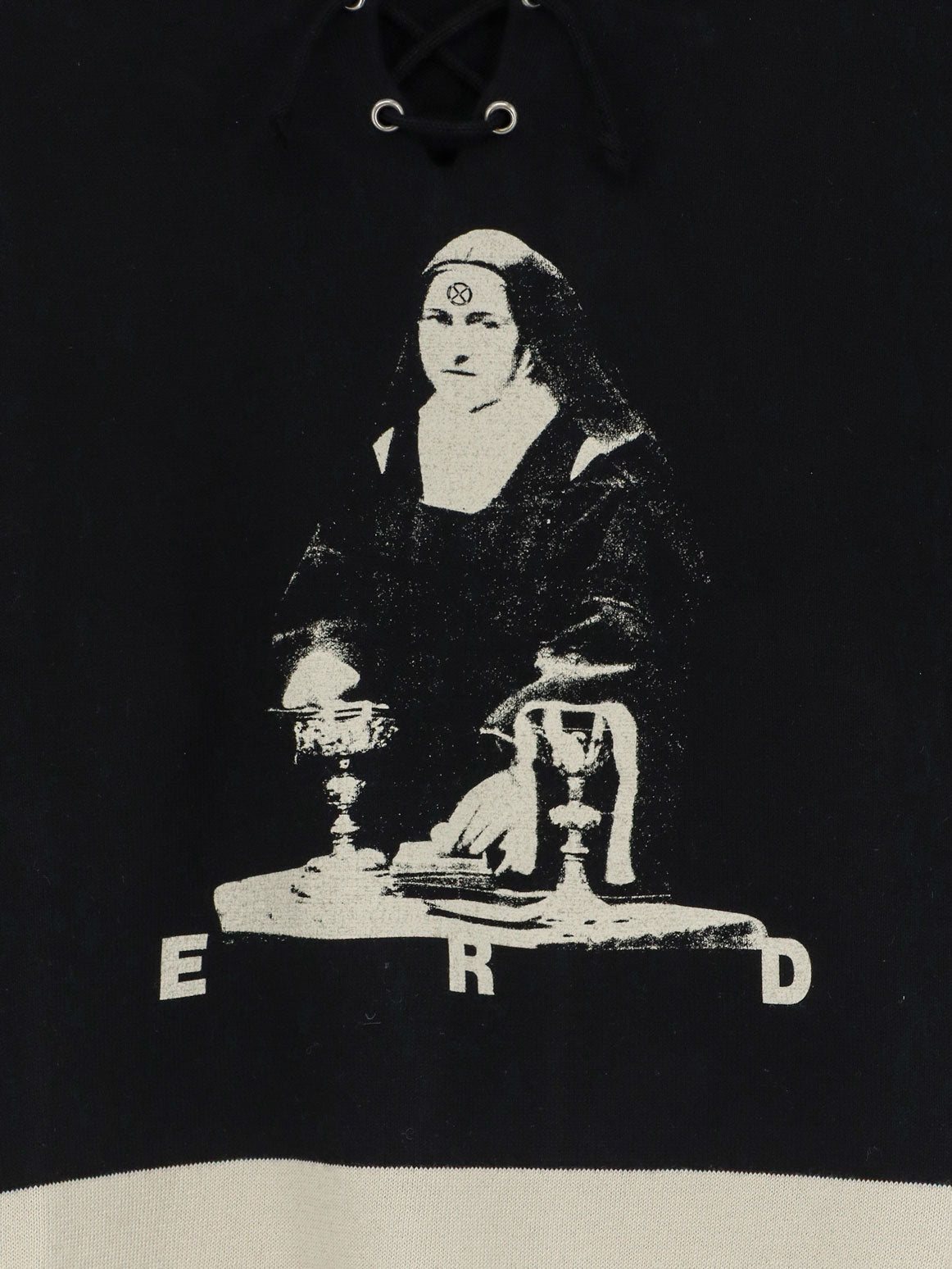 Cotton sweater with print on the front