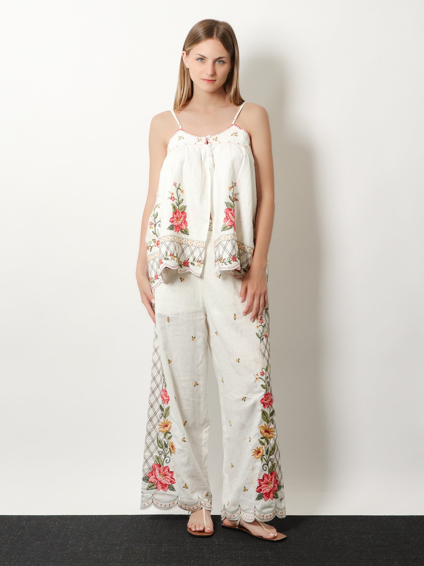 Linen and viscose trousers with embroidery
