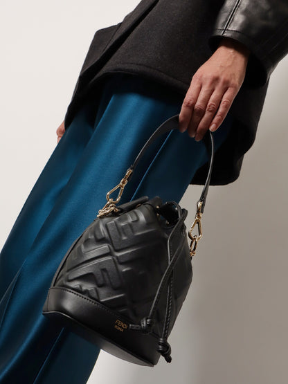 Mon Tresor leather bucket bag thumbnail