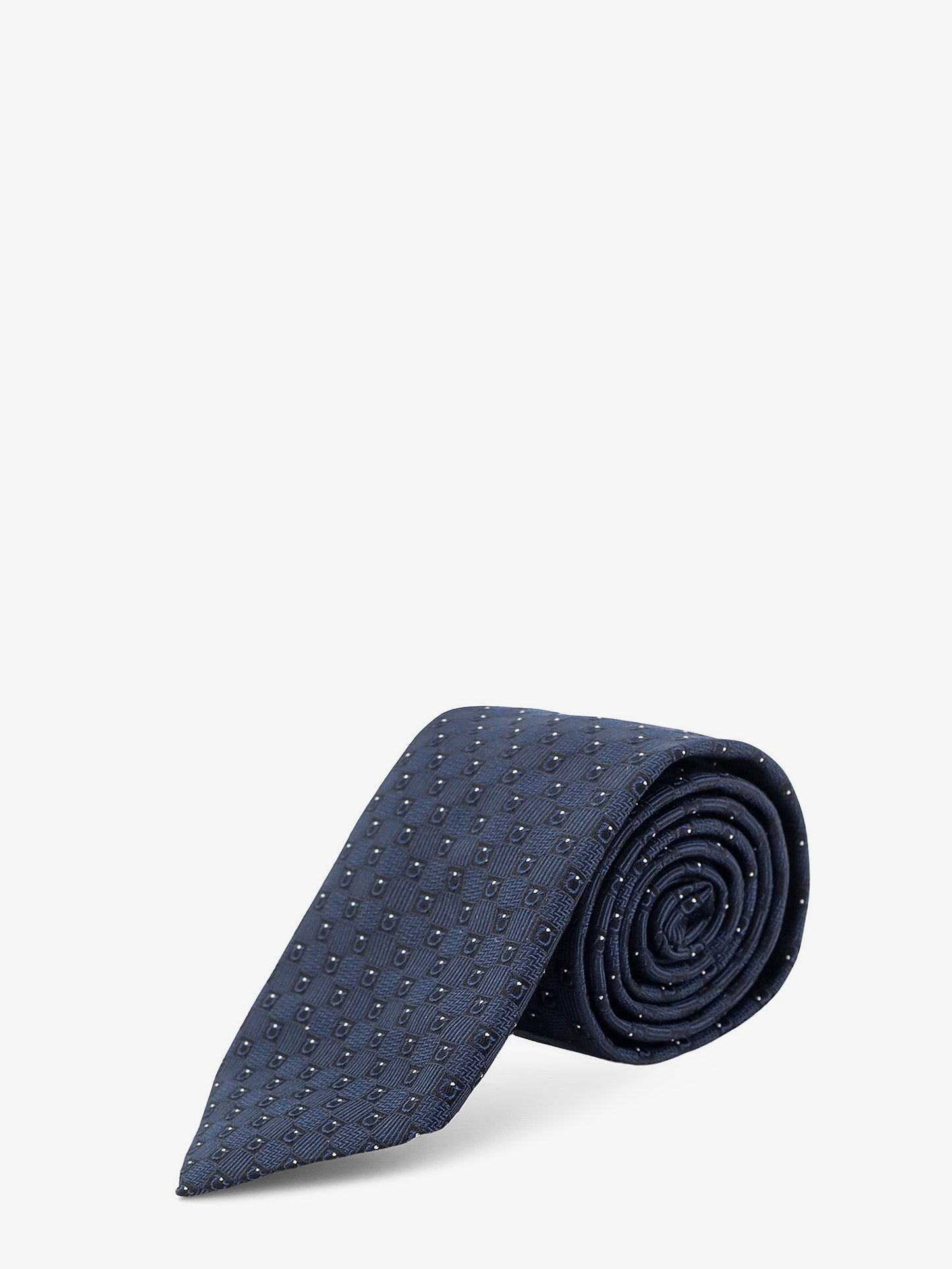 Cannes sik tie