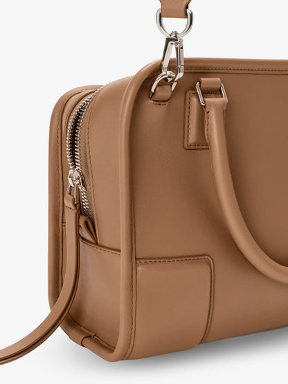 Amazona 180 leather handbag thumbnail