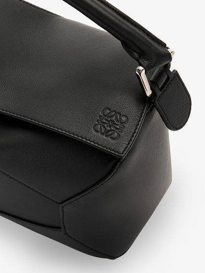 Puzzle Edge leather handbag with engraved Anagram logo thumbnail
