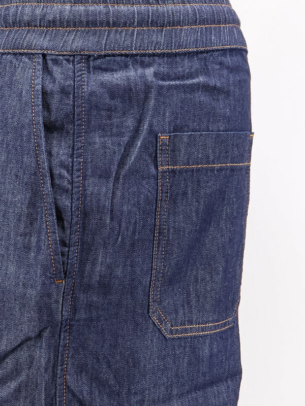 Jeans con coulisse regolabile