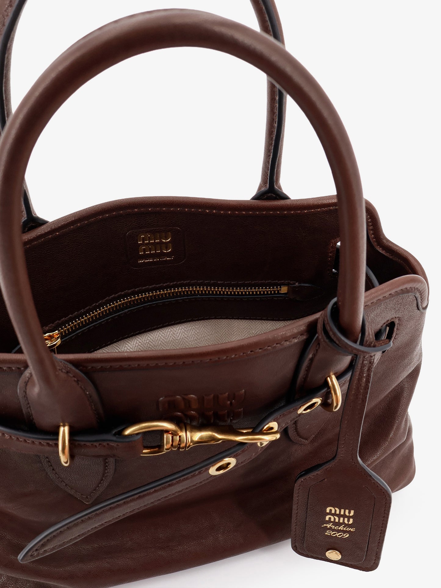 Aventure leather handbag with embossed lettering logo