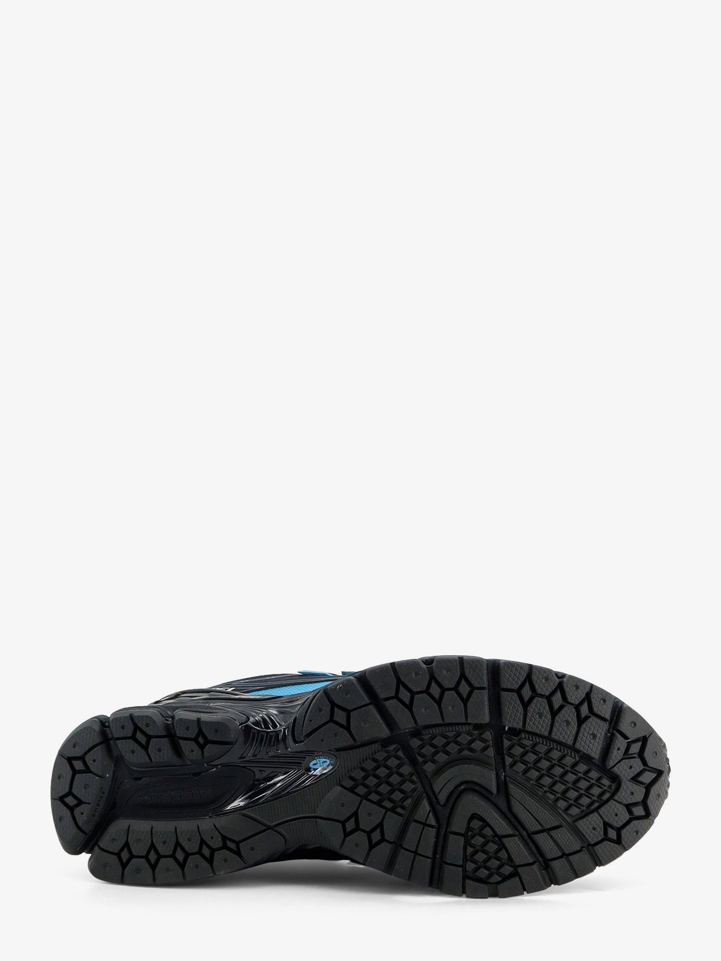 U1906 technical fabric sneakers with iconic side logo