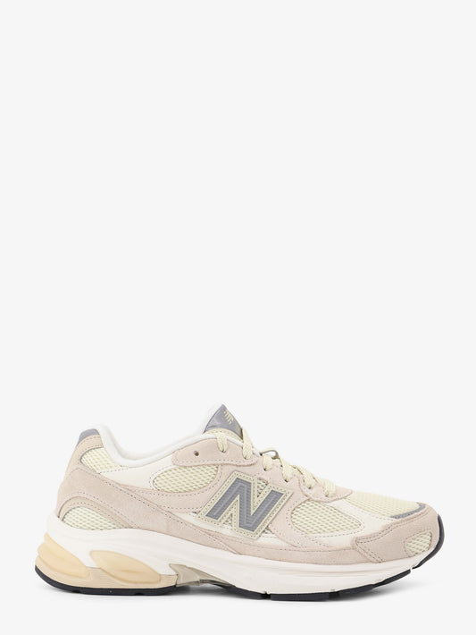 Sneakers U2010 in mesh e suede con logo laterale