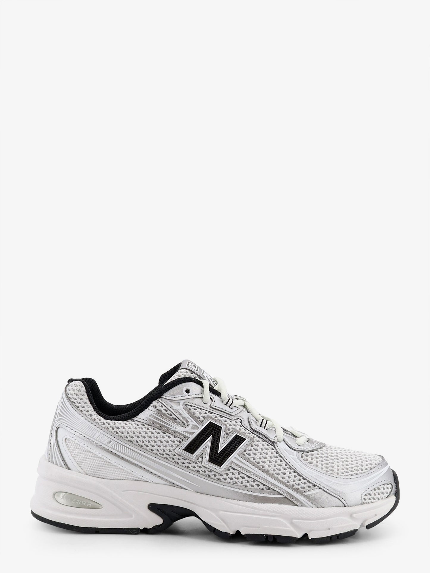 740 mesh sneakers with iconic contrasting side logo