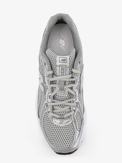 Sneakers 740 in mesh con iconico logo laterale in contrasto thumbnail
