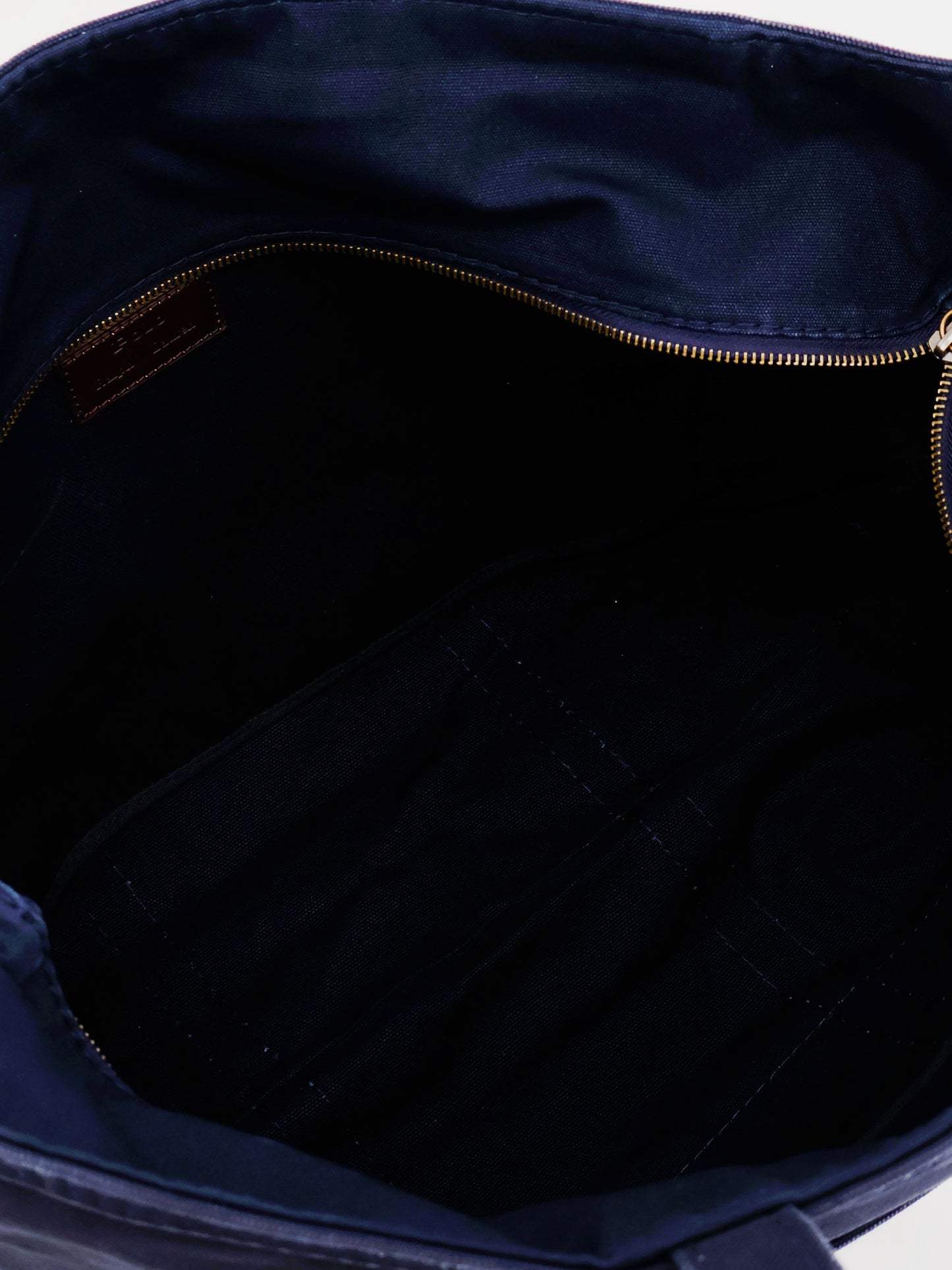Borsa a spalla in denim con logo ricamato frontale
