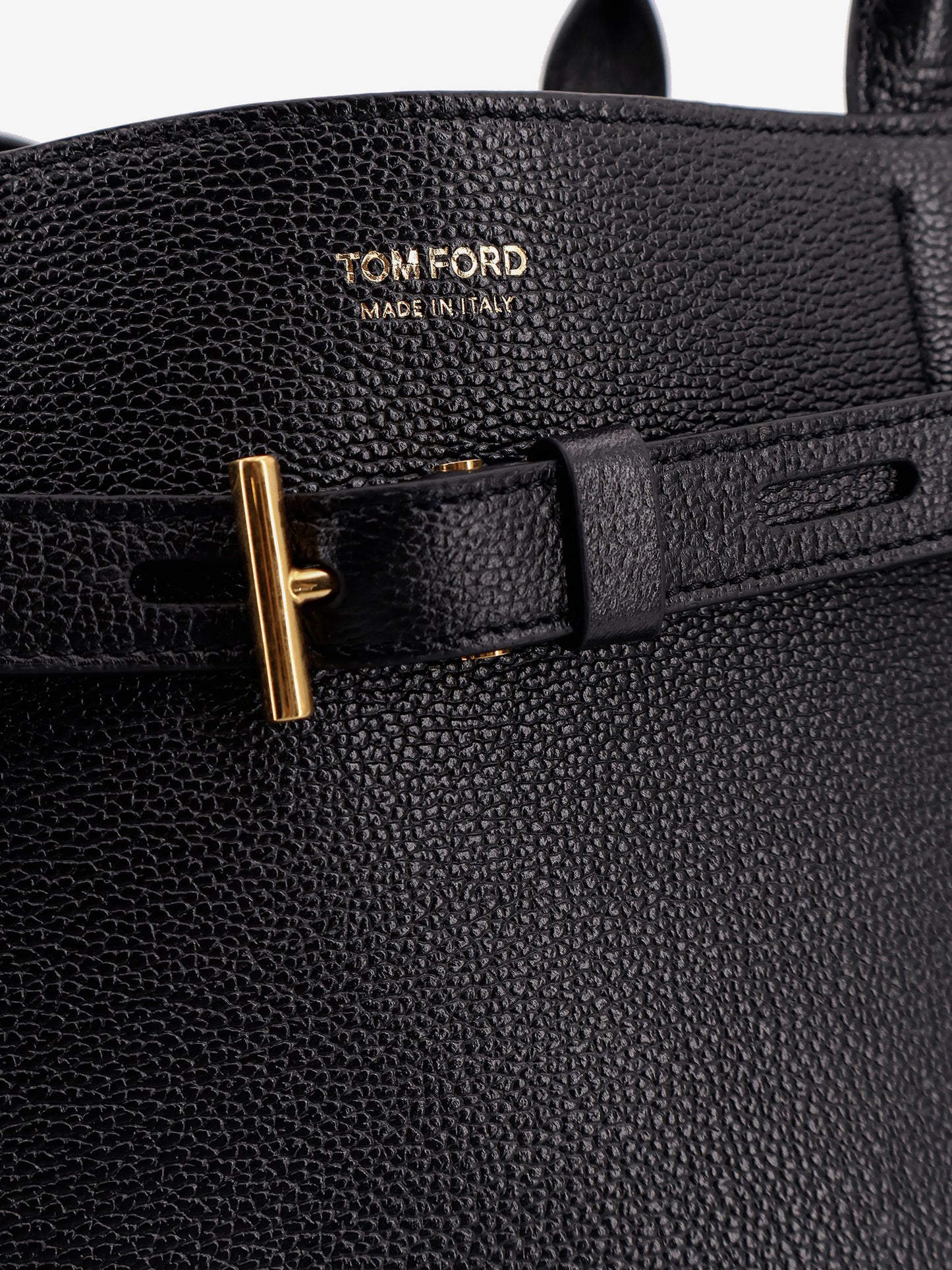 Leather shoulder bag with logo