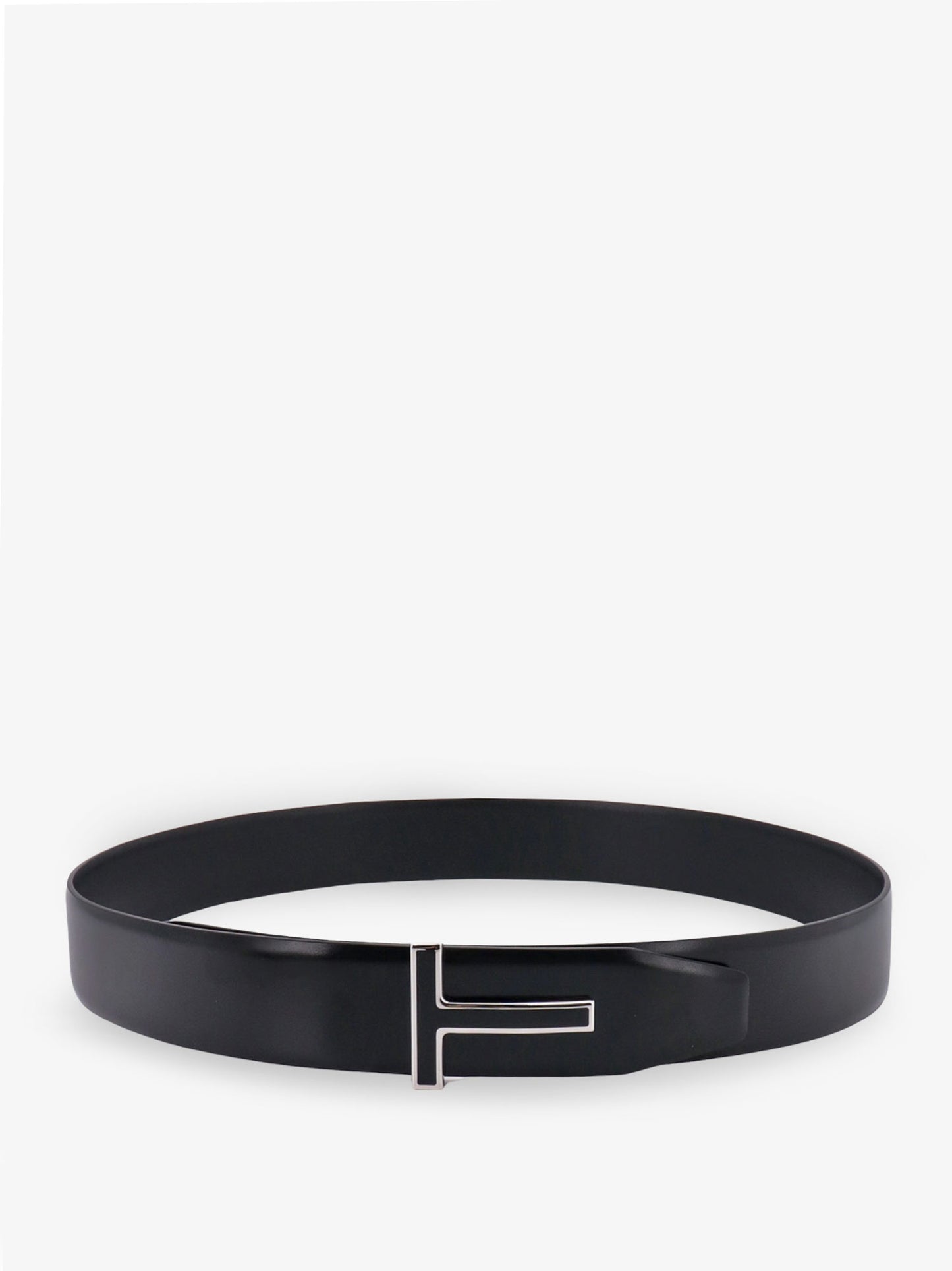 Cintura in pelle con logo smaltato