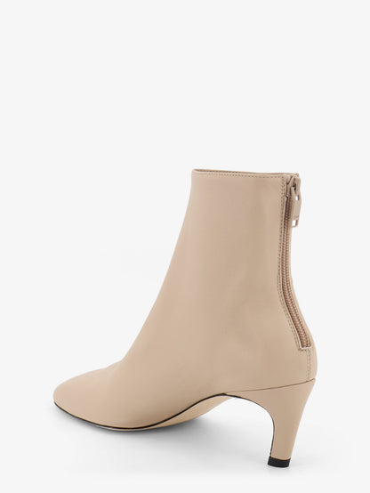 Leather boots thumbnail